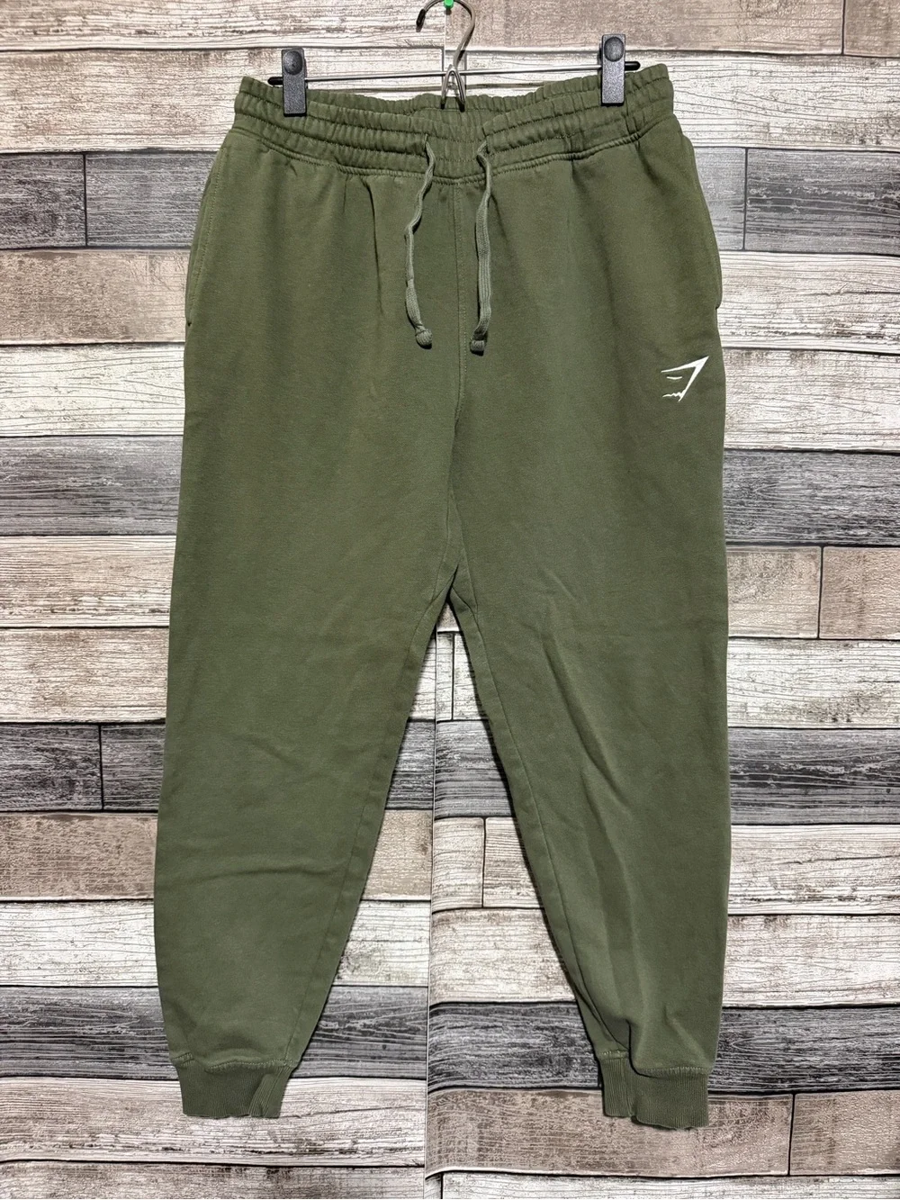 Gymshark Sweatpants Joggers Men’s M Green Tapered Drawstring (Inseam 26)